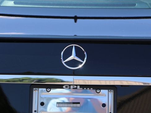 Used 2011 Mercedes-Benz E 350 Sedan image 5