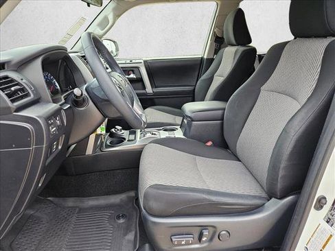Used 2019 Toyota 4Runner SR5 AWD/4WD image 16