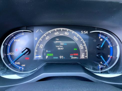 Used 2025 Toyota RAV4 XLE Premium AWD/4WD image 25