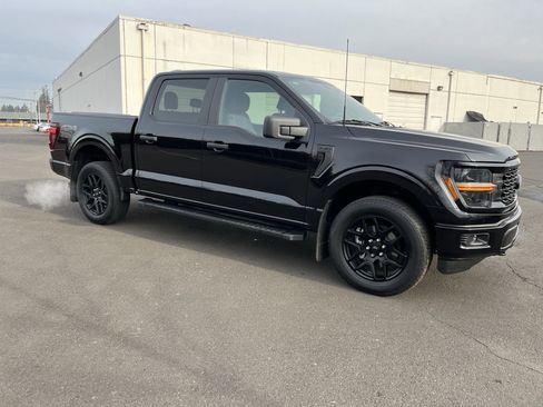 Used 2025 Ford F150 STX w/ STX Black Appearance Package image 7