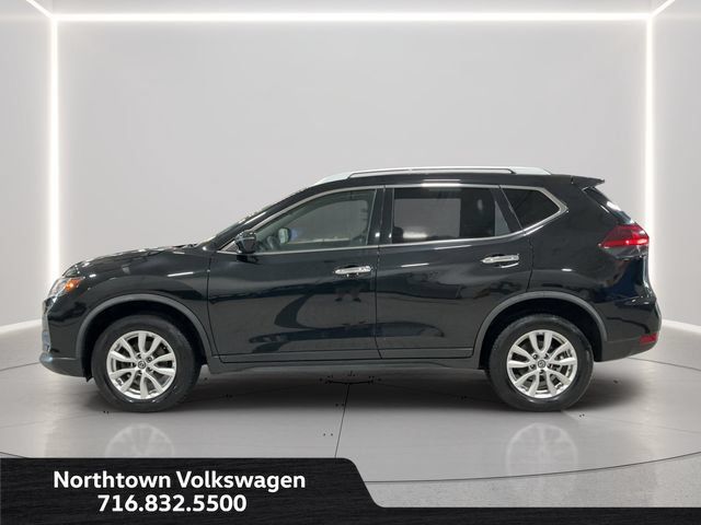 Used 2020 Nissan Rogue SV AWD/4WD image 2