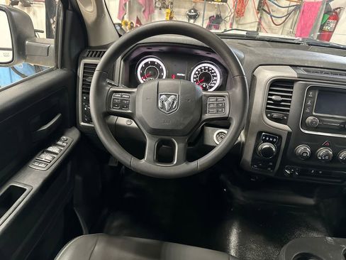 Used 2023 RAM 1500 Tradesman AWD/4WD image 17