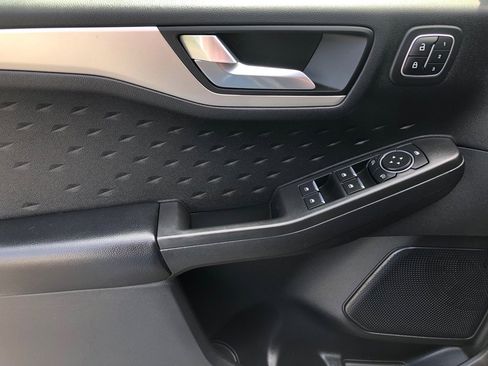 Used 2020 Ford Escape SEL AWD/4WD image 17