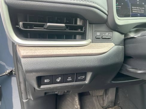 Certified 2024 Toyota Grand Highlander AWD Hybrid image 23