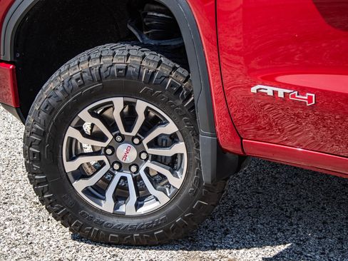 Used 2021 GMC Sierra 1500 AT4 w/ AT4 Premium Package image 13