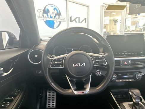 Certified 2023 Kia Forte GT-Line w/ GT-Line Premium Package FWD image 13