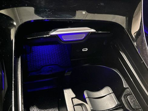 Used 2022 Mercedes-Benz C 300 C 300 image 16