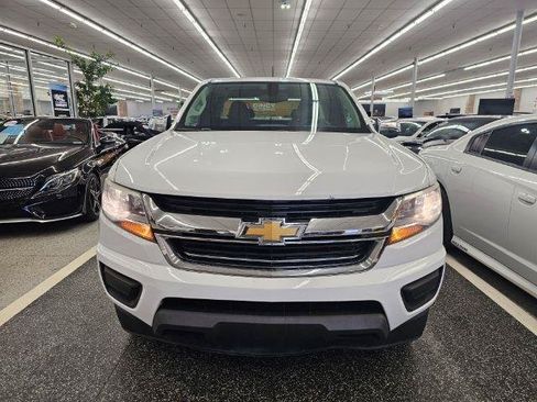 Used 2015 Chevrolet Colorado W/T RWD image 2
