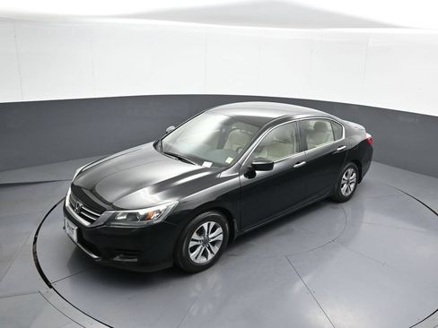 Used 2014 Honda Accord LX image 32