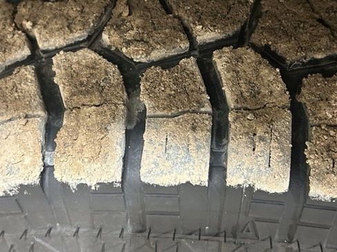 Used 2000 GMC Sierra 1500 SL w/ Fleet Group image 24