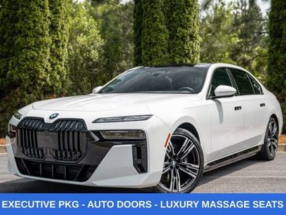 Used 2023 BMW i7 xDrive60 w/ Executive Package 2