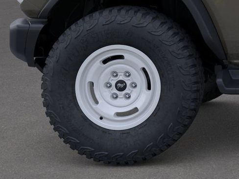 New 2026 Ford Bronco Heritage Edition AWD/4WD image 21