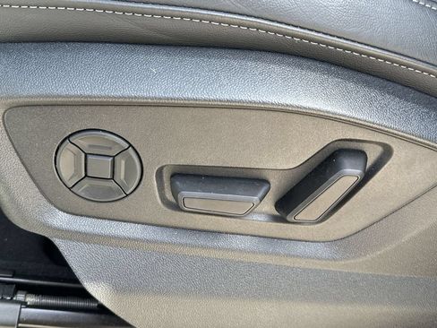 Used 2025 Audi Q7 3.0T Premium Plus AWD/4WD image 13