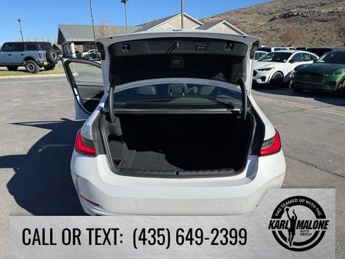 Used 2025 BMW 330i xDrive Sedan AWD/4WD image 34