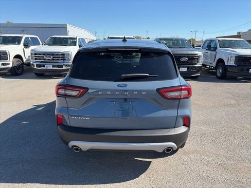 New 2026 Ford Escape Active image 5
