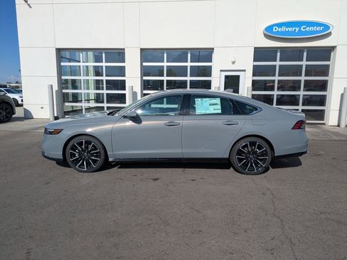 New 2026 Honda Accord Touring image 8