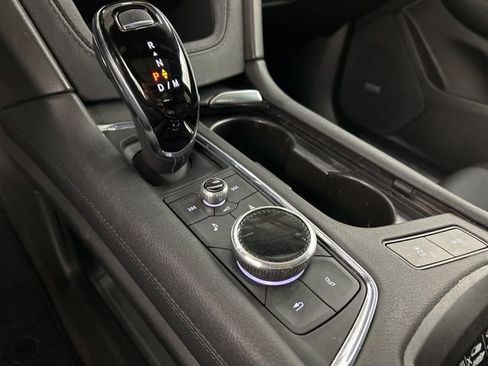 Used 2024 Cadillac XT5 Sportv image 20