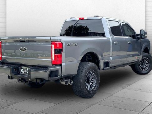 Used 2024 Ford F350 Lariat w/ Lariat Ultimate Package AWD/4WD image 13