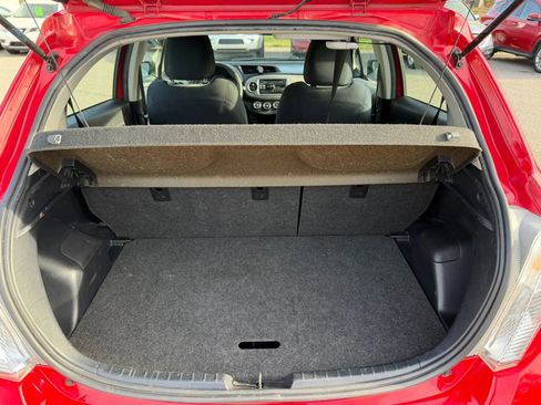 Used 2012 Toyota Yaris LE image 16