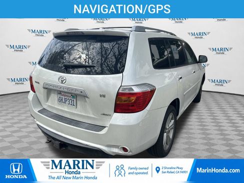 Used 2009 Toyota Highlander Limited AWD/4WD image 2