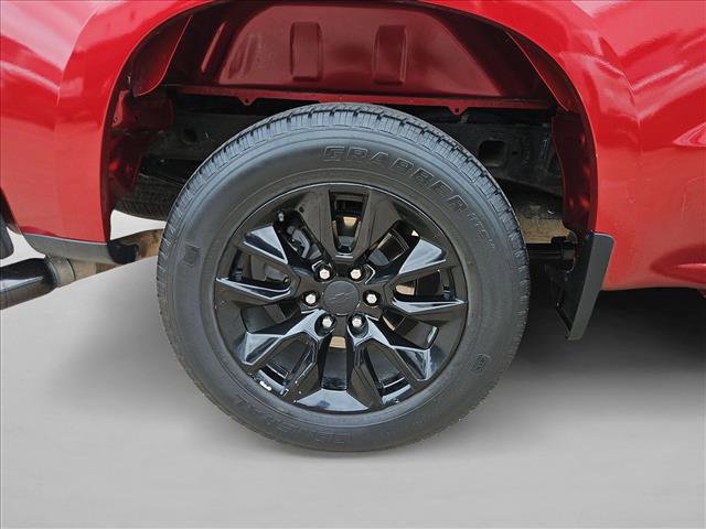 Used 2022 Chevrolet Silverado 1500 Custom w/ Safety Confidence Package RWD image 18