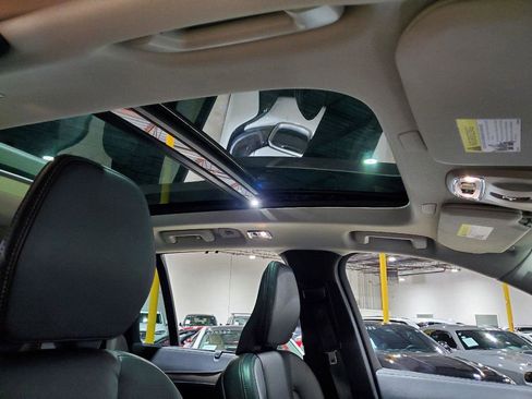 Used 2022 Volvo XC90 T6 Inscription w/ Advanced Package image 16