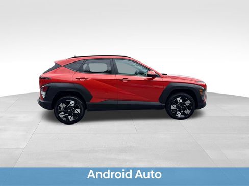 Used 2024 Hyundai Kona SEL AWD/4WD image 9