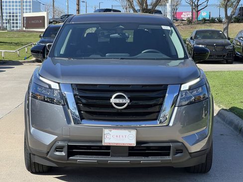 Certified 2024 Nissan Pathfinder S image 7