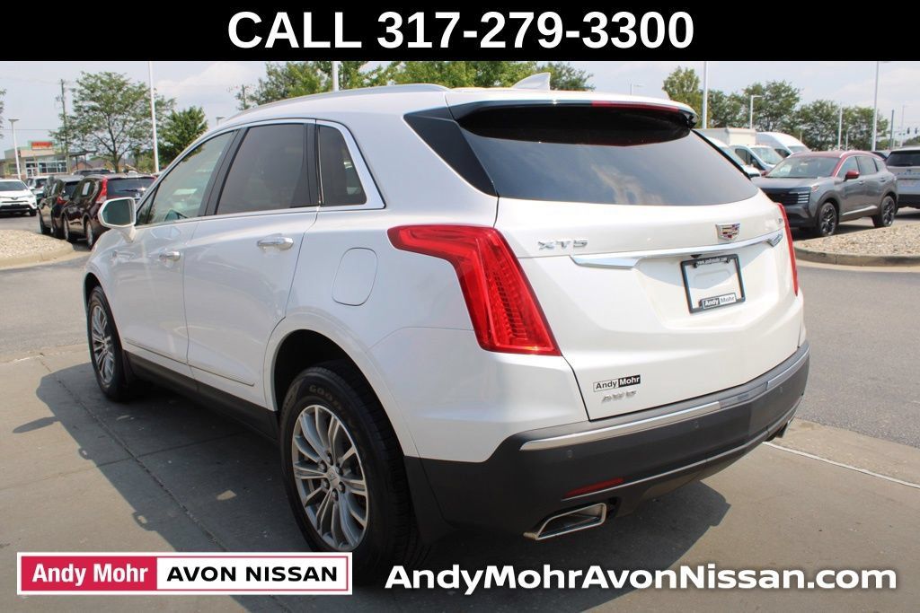 Used 2018 Cadillac XT5 Luxury w/ Driver Awareness Package AWD/4WD image 5