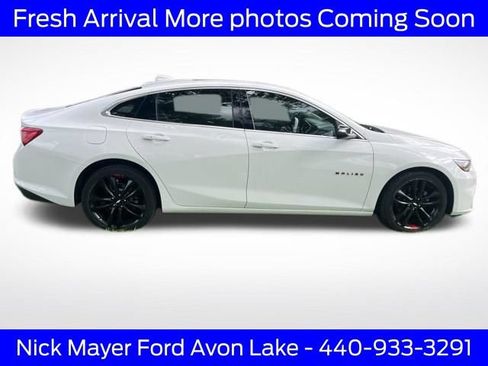 Used 2018 Chevrolet Malibu LT w/ Redline Edition FWD image 8