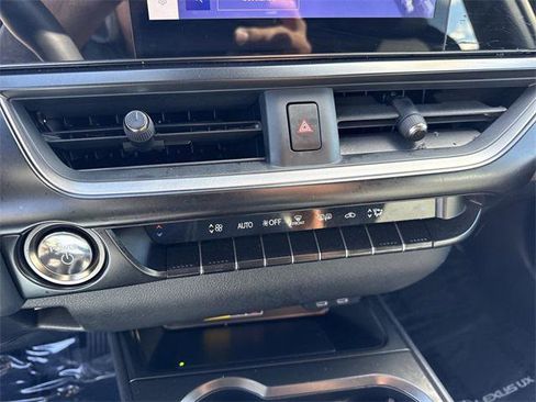 Certified 2025 Lexus UX 300h FWD image 19