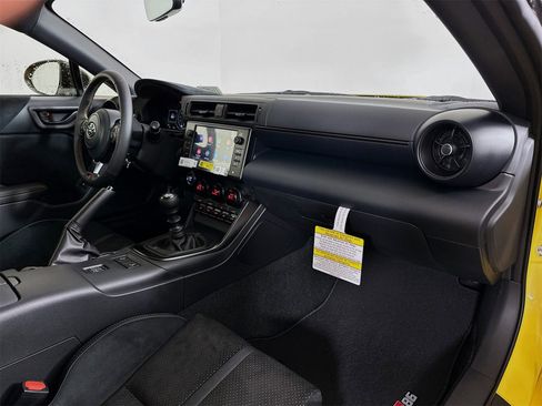 New 2026 Toyota GR86 YUZU Limited image 27