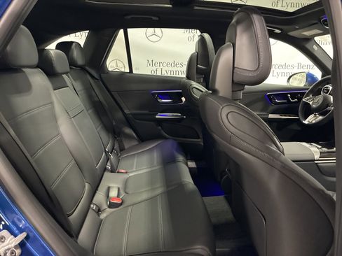 New 2026 Mercedes-Benz GLC 300 4MATIC image 14