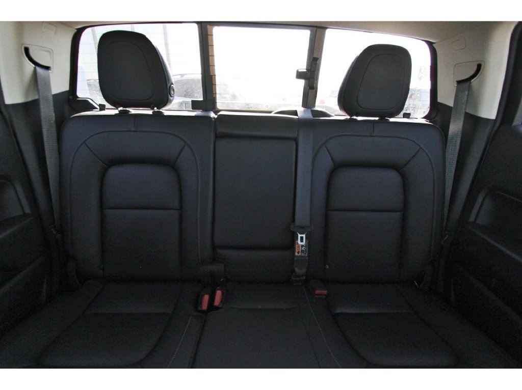 Used 2022 Chevrolet Colorado LT w/ Redline Special Edition RWD image 14