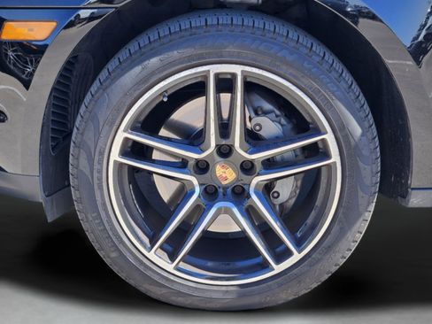 Certified 2021 Porsche Macan S image 31