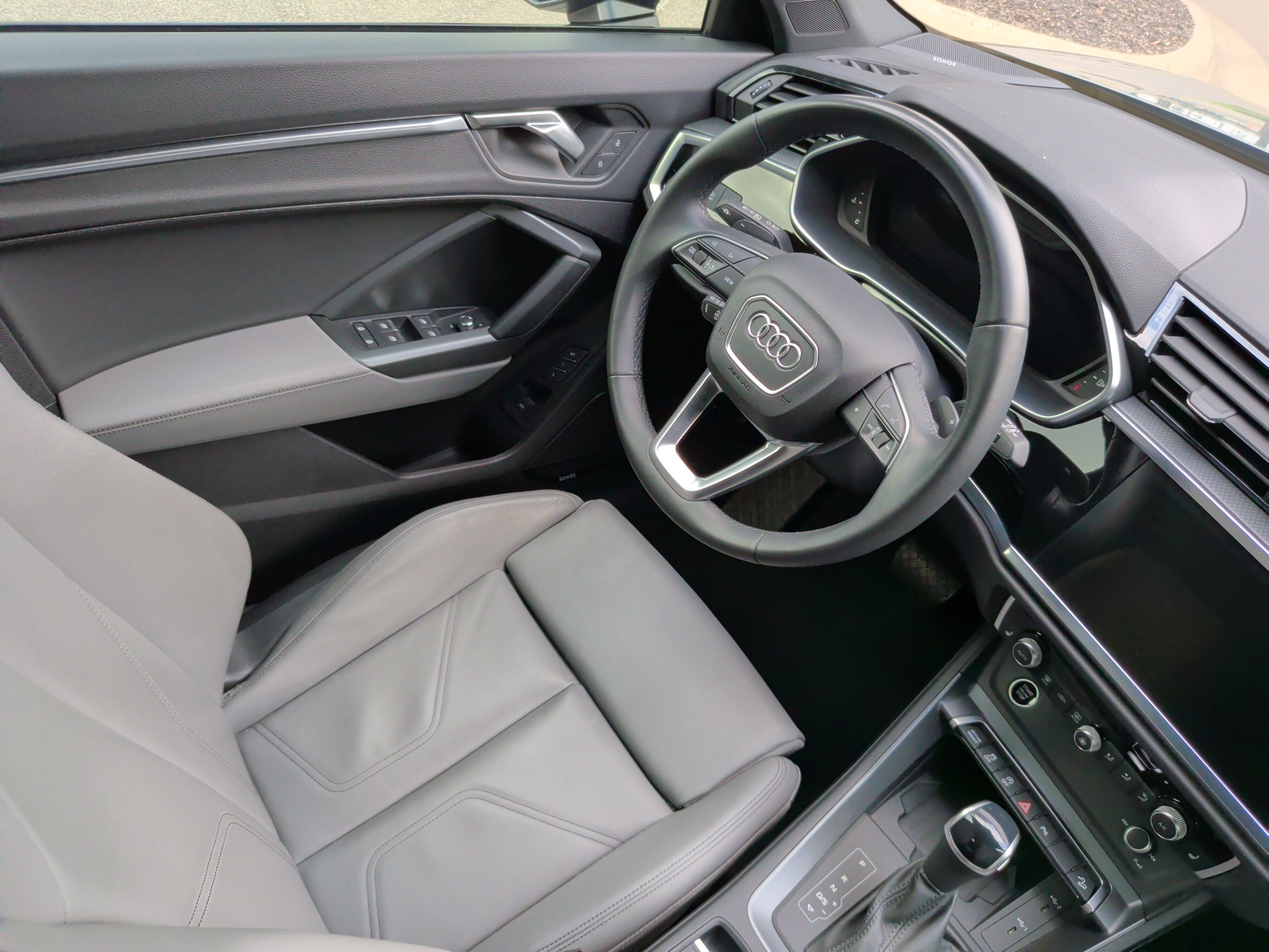 Used 2024 Audi Q3 2.0T Premium Plus AWD/4WD image 36