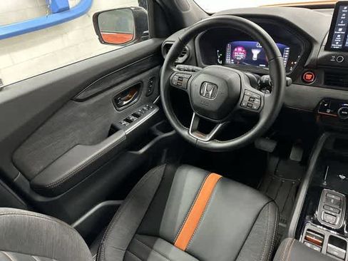 Certified 2026 Honda Passport TrailSport image 12