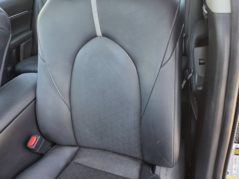 Used 2021 Toyota Camry XSE FWD image 14