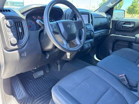 Used 2019 Chevrolet Silverado 1500 Custom Trail Boss w/ Custom Convenience Package AWD/4WD image 15