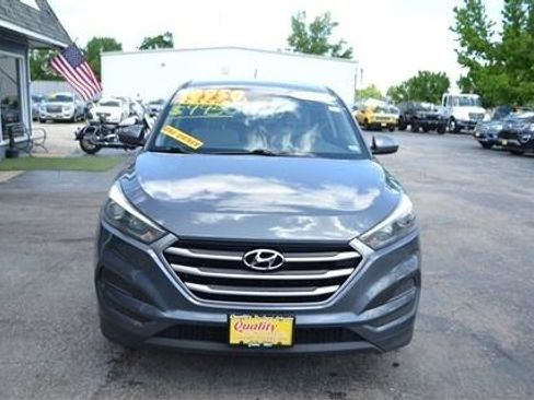 Used 2017 Hyundai Tucson SE FWD image 3