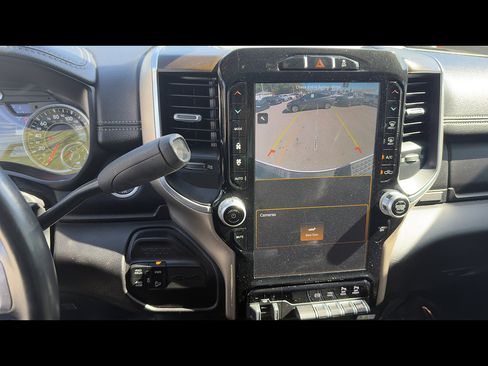 Used 2023 RAM 2500 Laramie AWD/4WD image 9