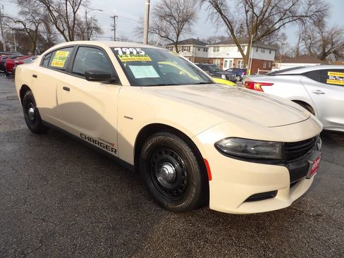 Used 2016 Dodge Charger Police image 3