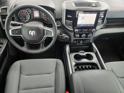 Used 2025 RAM 1500 Big Horn AWD/4WD image 11