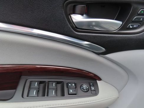 Used 2015 Acura MDX SH-AWD w/ Tech & Entertainment image 13