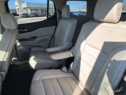 Used 2019 GMC Acadia Denali w/ Technology Package image 13