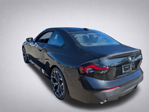 New 2025 BMW 230i xDrive Coupe w/ Convenience Package AWD/4WD image 6