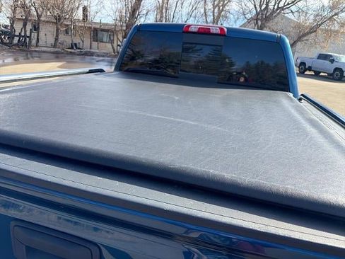 Used 2018 Chevrolet Silverado 1500 High Country image 14