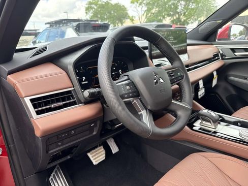 New 2026 Mitsubishi Outlander SEL FWD image 22