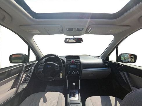 Used 2015 Subaru Forester 2.5i Premium w/ All-Weather Package AWD/4WD image 12