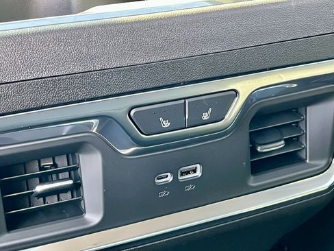 New 2026 GMC Sierra 2500 Denali w/ Denali Reserve Package image 28